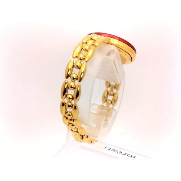 Stunning Gucci 14k Gold Plated Swiss Quartz Watch - Picture 5 of 11